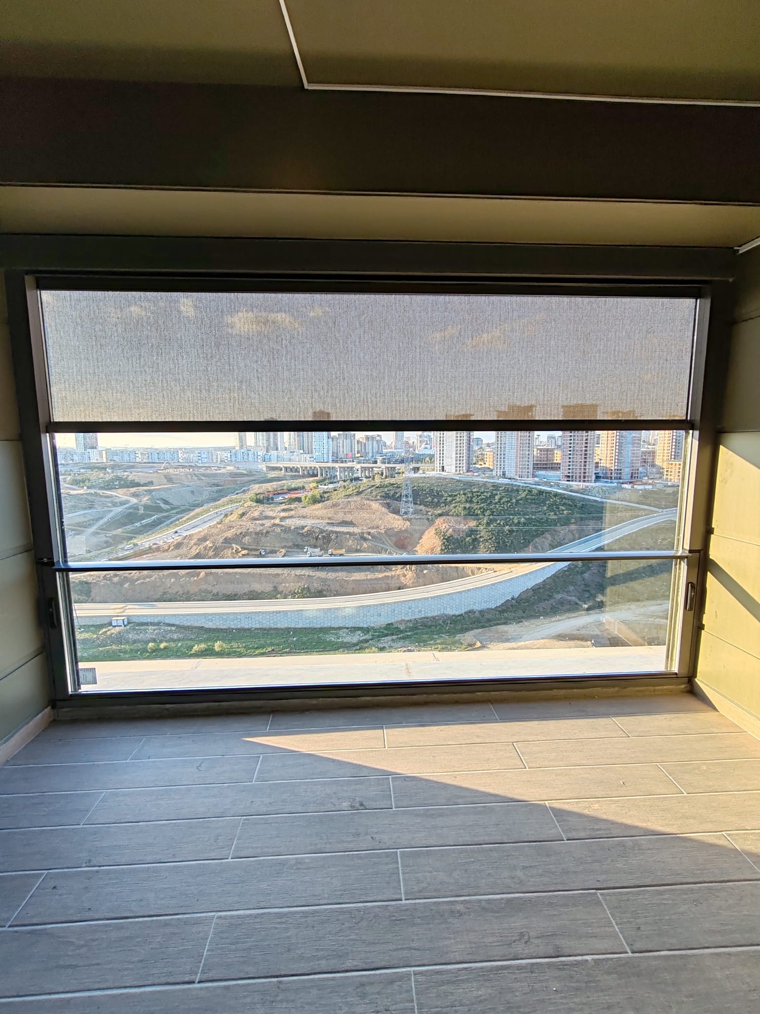 Silinebilir Giyotin - Zip Perde - Güneş Kırıcı